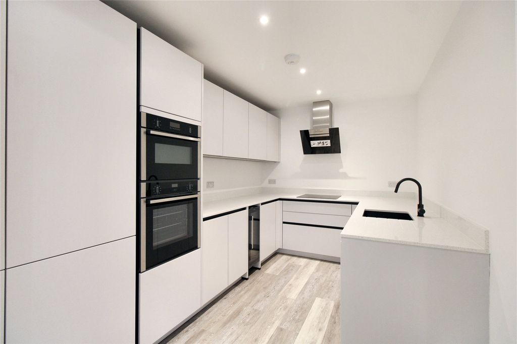 Property photo 3 of 10 Picture No. 03