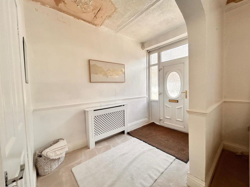 Property photo 3 of 15 15.Jpg