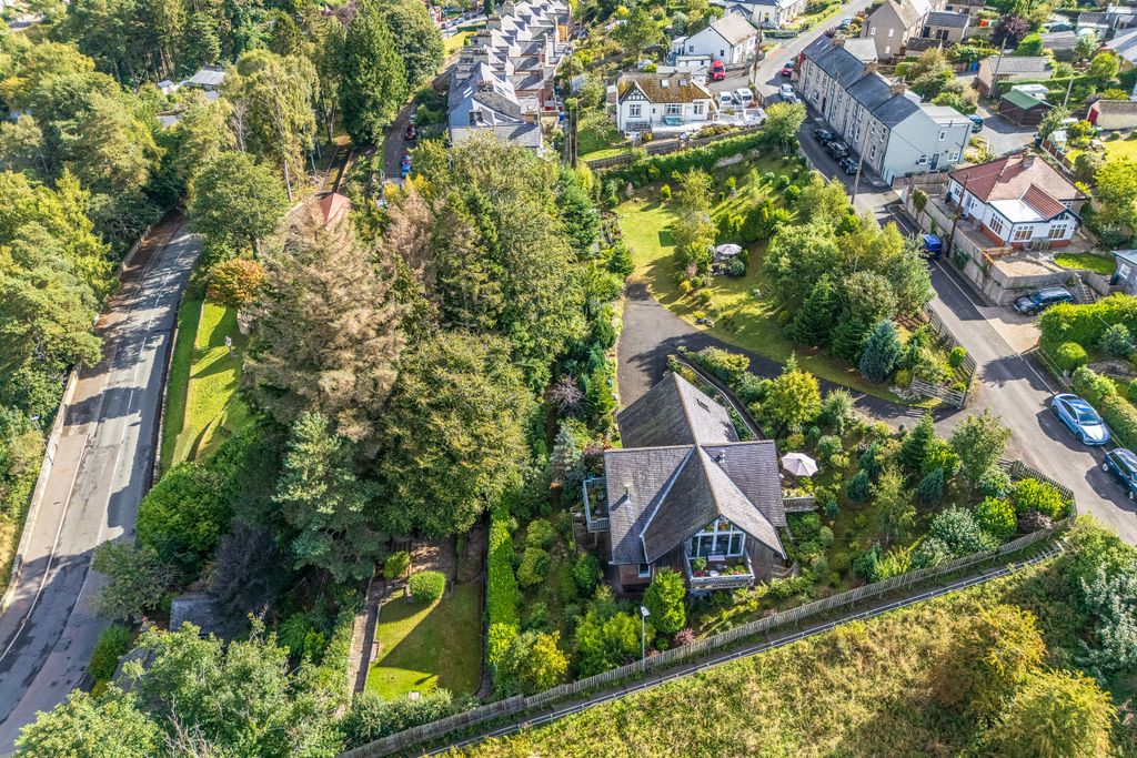 Property photo 2 of 61 Photo 2