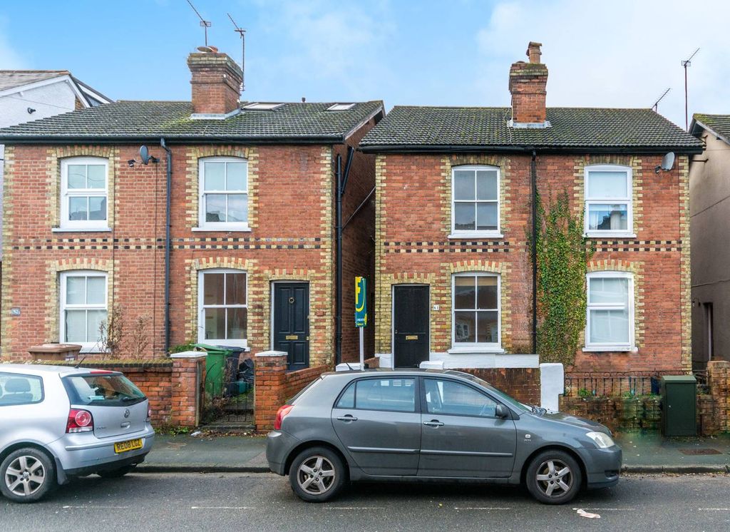 Property photo 2 of 11
