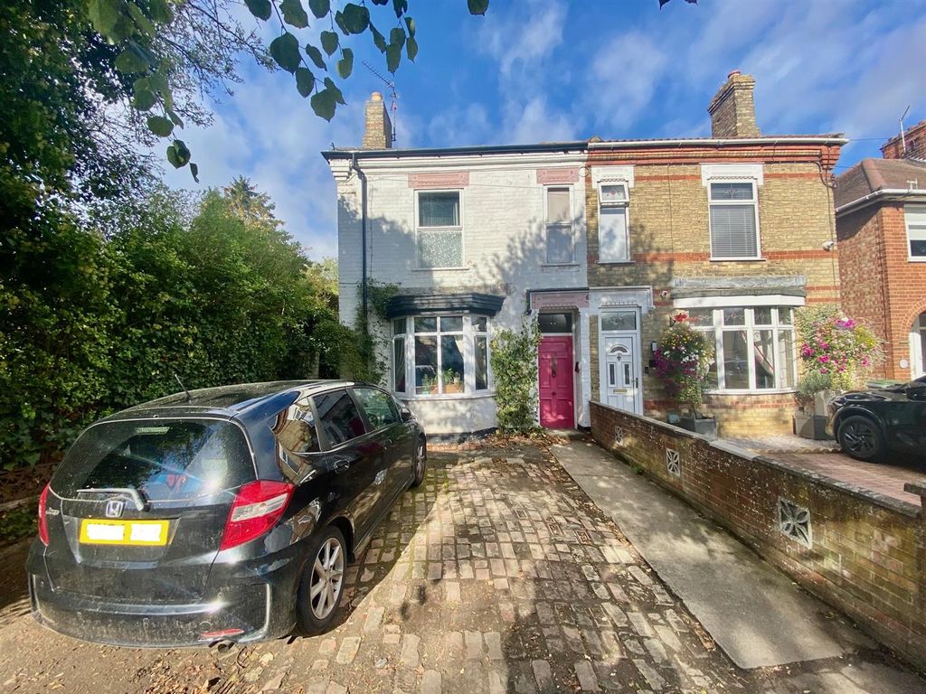 Property photo 1 of 15