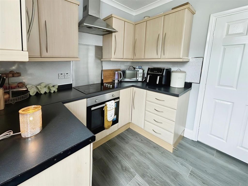 Property photo 3 of 13 6Be46E2A-Fyol7Mgqgk6Phvy6Yun7Ba.Jpg