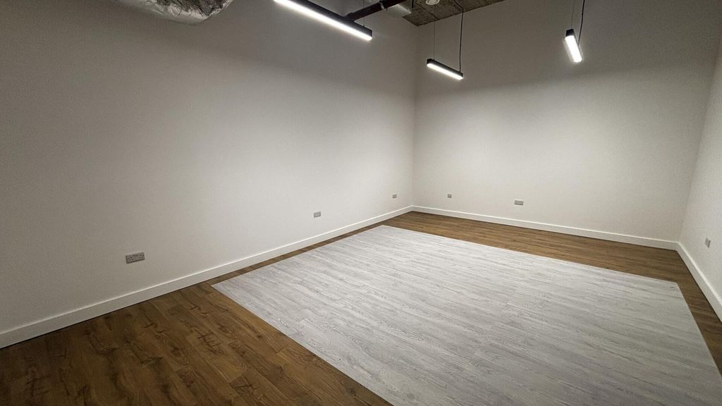 Property photo 2 of 5 Generic Or Other Spaces