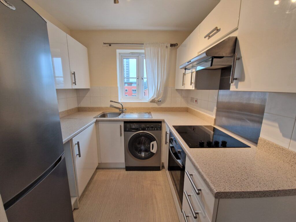 Property photo 2 of 7