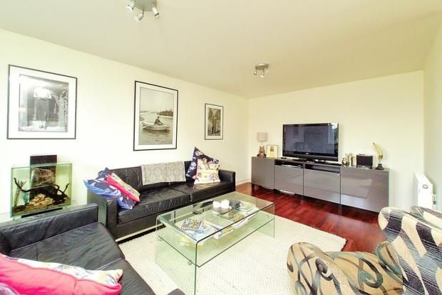 Property photo 3 of 8