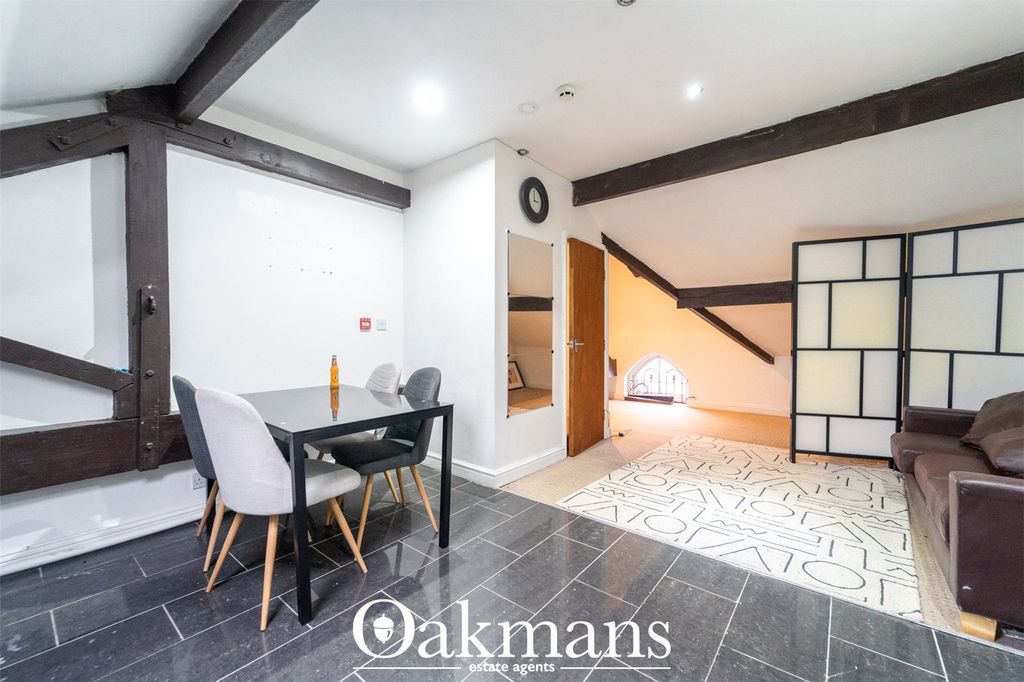 Property photo 2 of 13 Picture No. 04