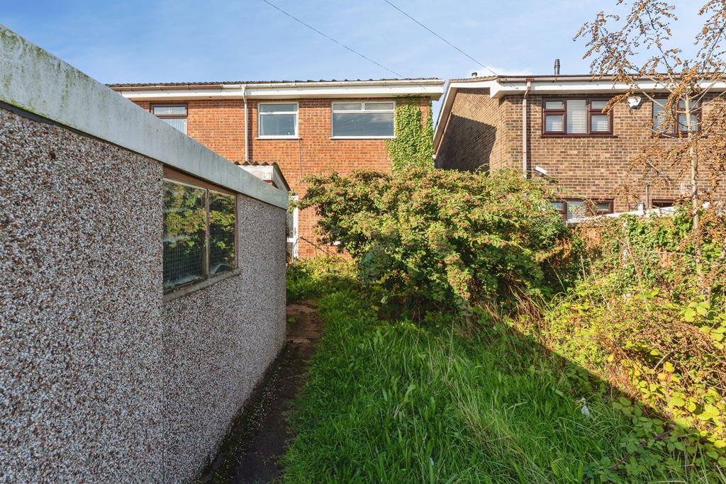 Property photo 2 of 17 Pbox-Img.Jpg