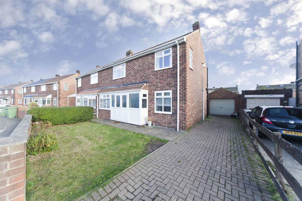 Property photo 1 of 20