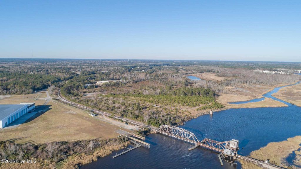 Property photo 2 of 7 <Alttext/>