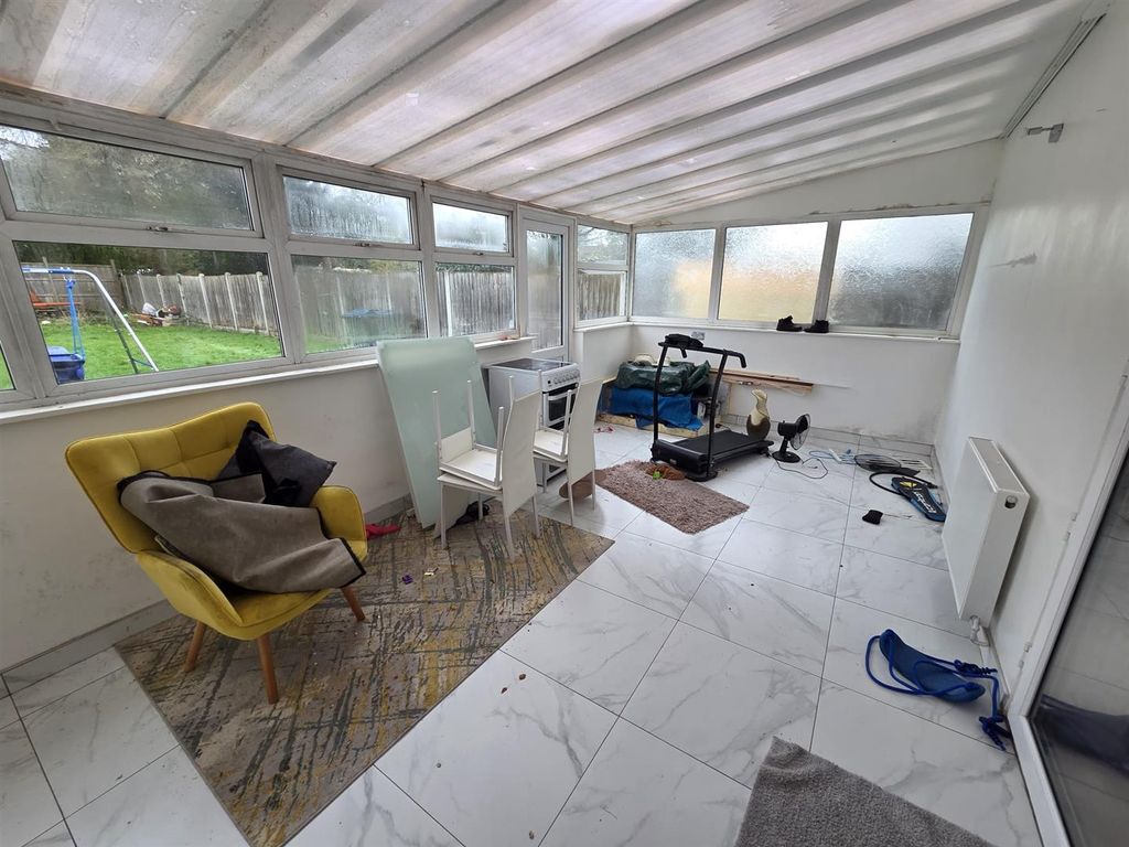 Property photo 2 of 12 29 Jaffray Road 2.Jpeg