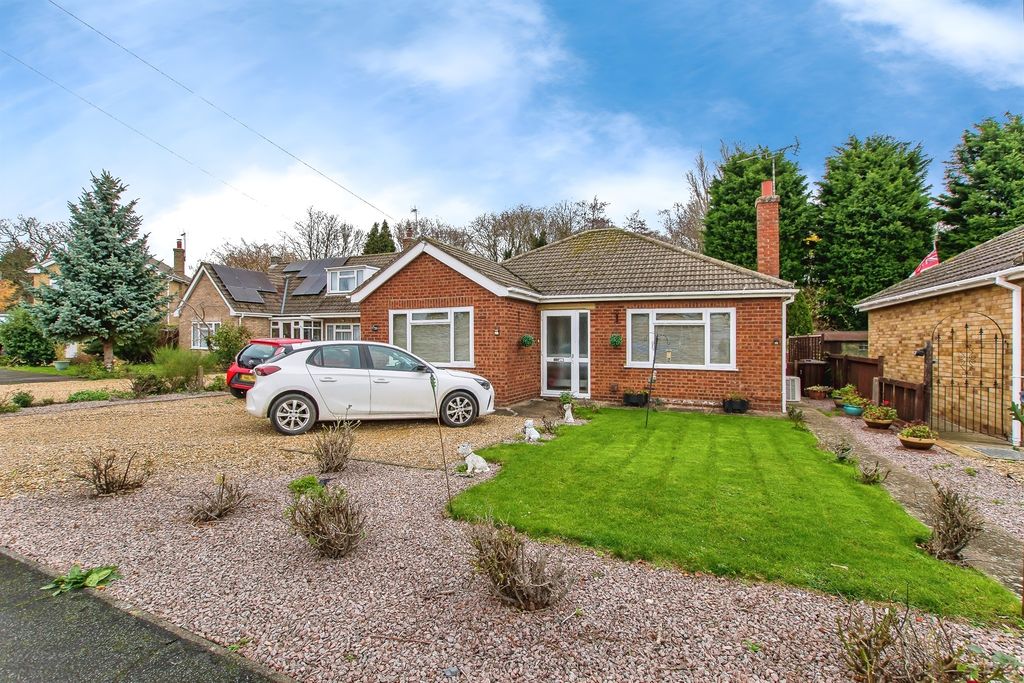 Property photo 1 of 16