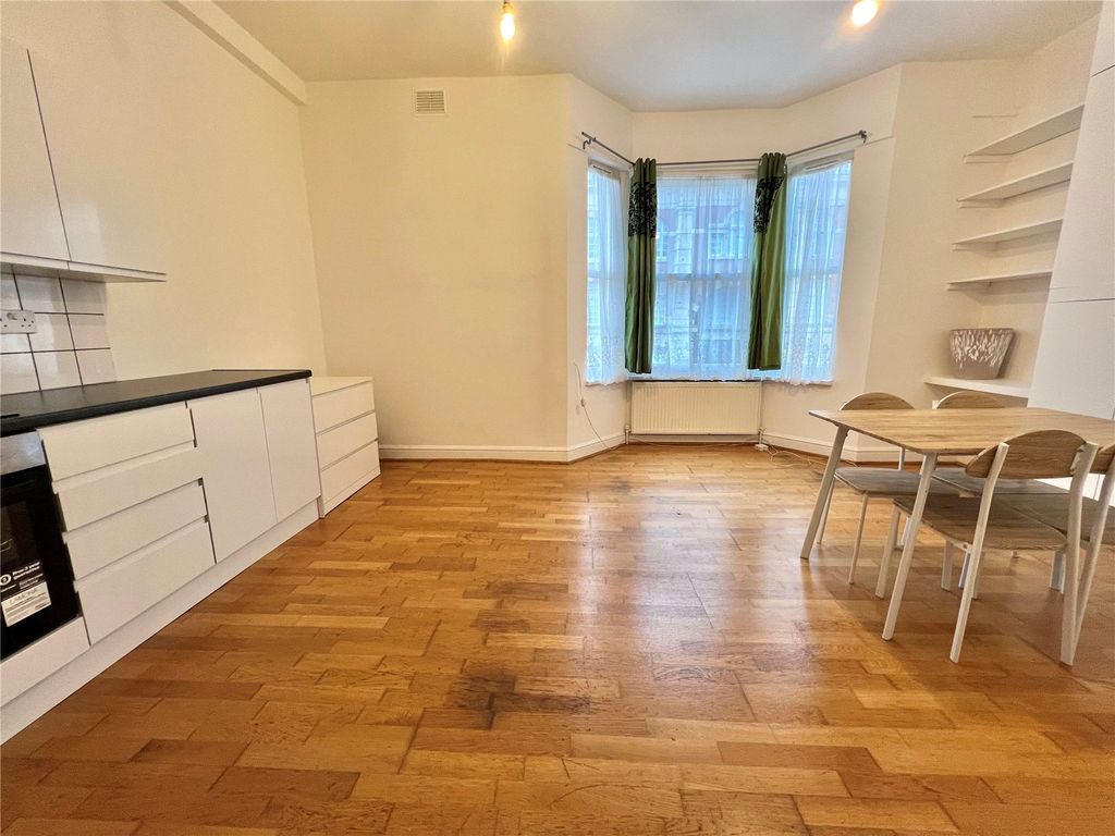 Property photo 1 of 15 Picture No. 08