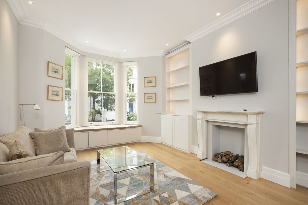 Property photo 1 of 8 Sinclair Road 38 ...