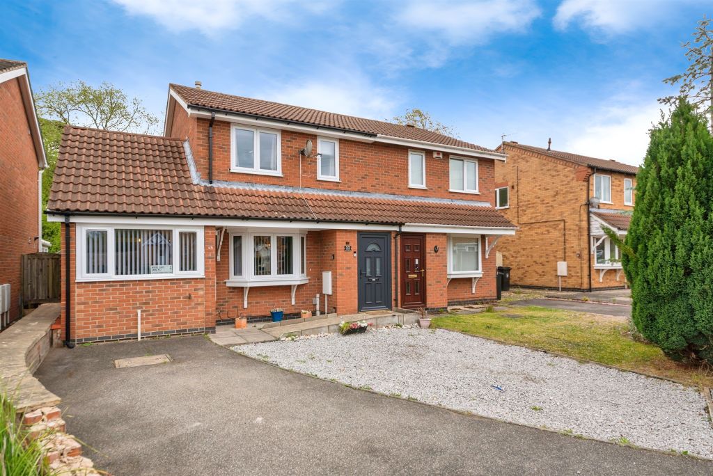 Property photo 1 of 17