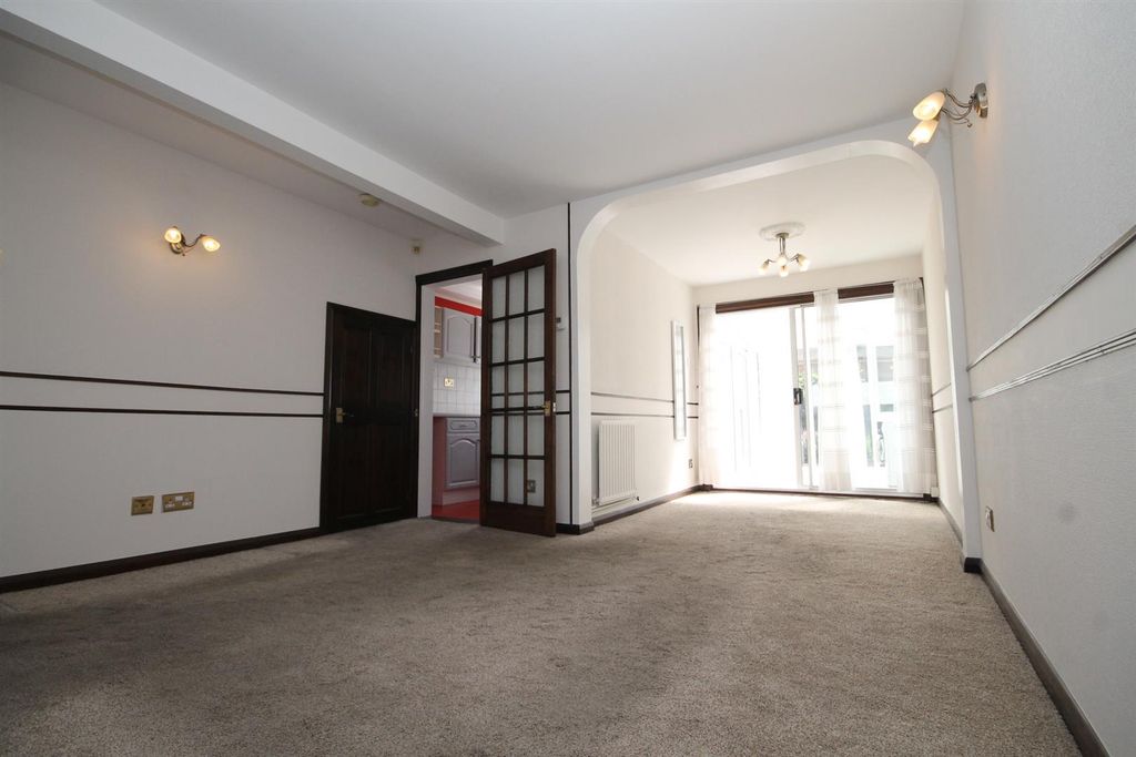 Property photo 2 of 15 Img_8330.Jpg