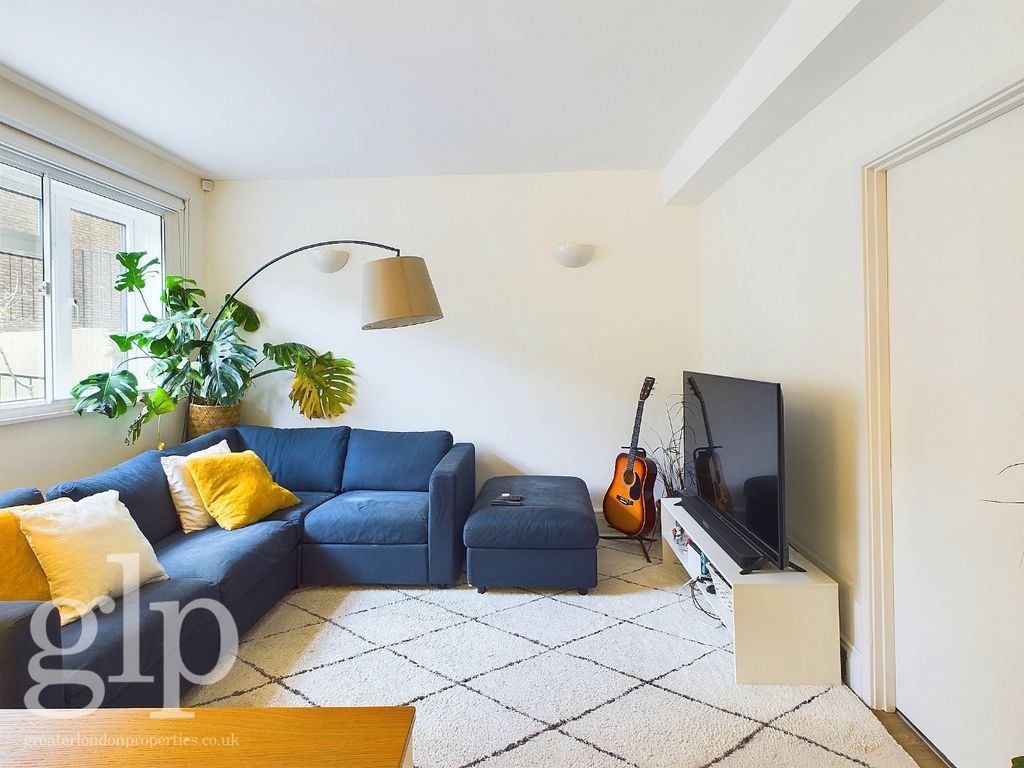 Property photo 1 of 13 2552222