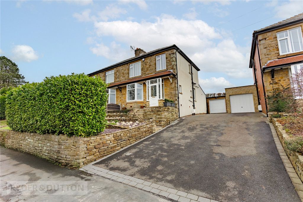 Property photo 2 of 35 Front