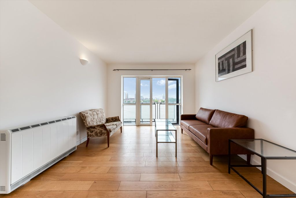 Property photo 1 of 17 Image