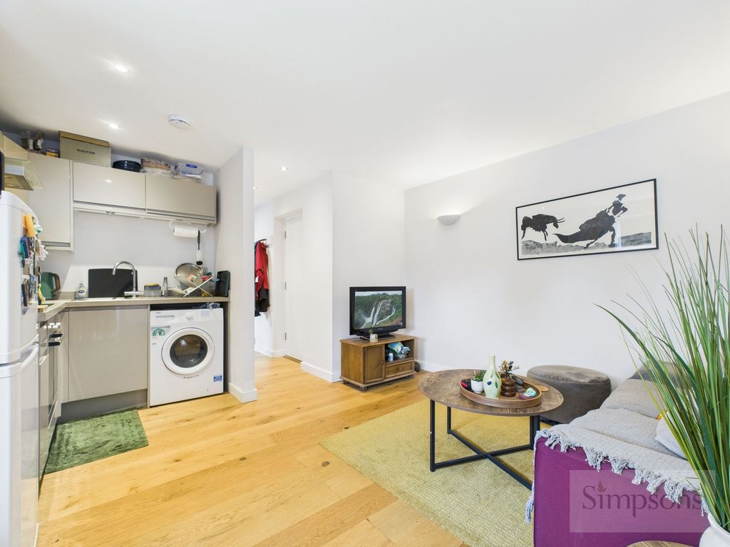 Property photo 3 of 12