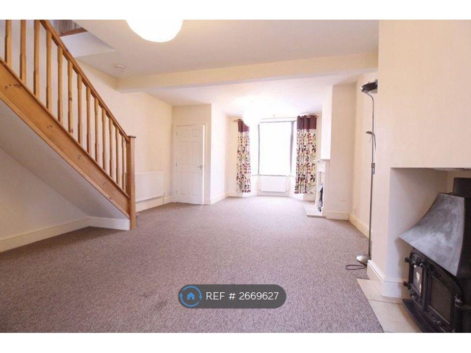 Property photo 2 of 6