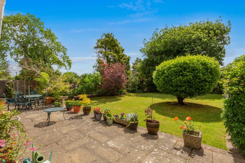Property photo 3 of 15