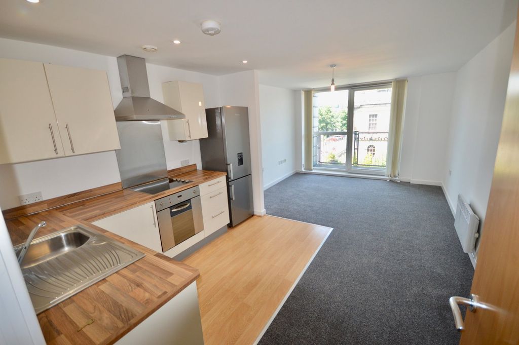 Property photo 2 of 9 Picture No. 02