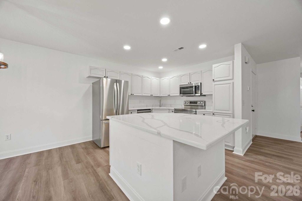 Property photo 2 of 20 <Alttext/>