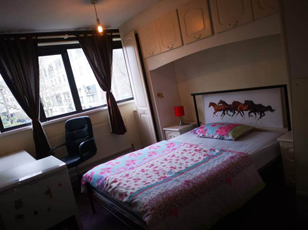 Property photo 3 of 6