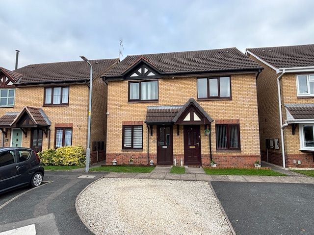 Property photo 1 of 12