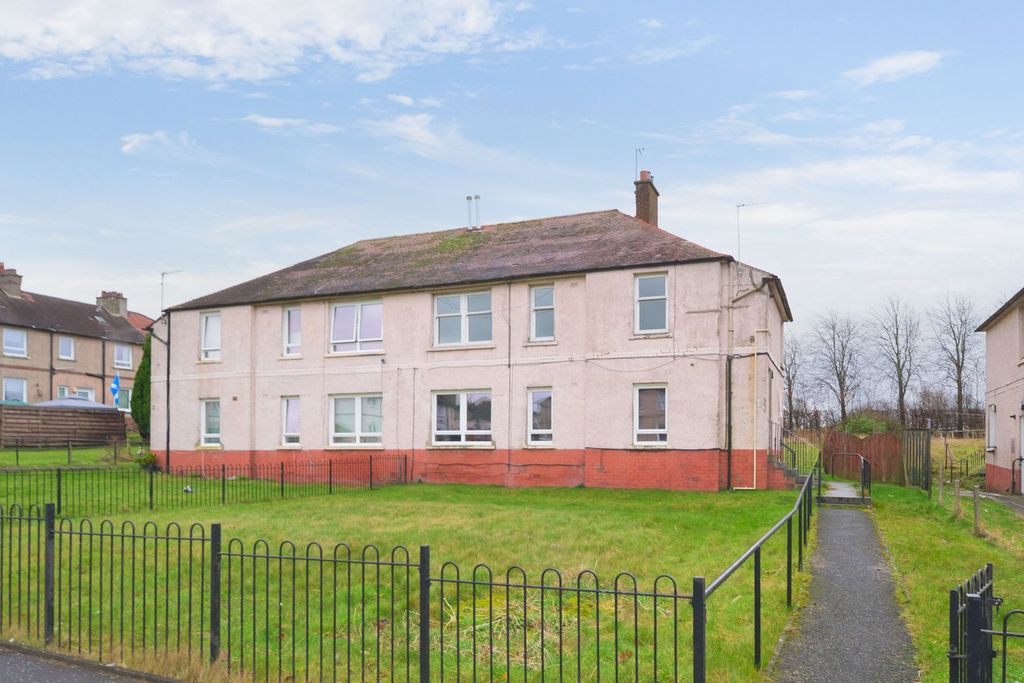 Property photo 2 of 24