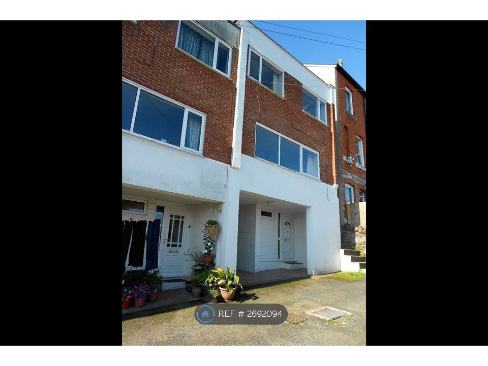 Property photo 1 of 8 Front Of House With Parking