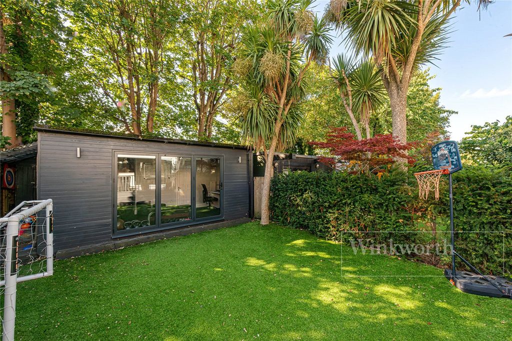 Property photo 2 of 14 Picture No. 09