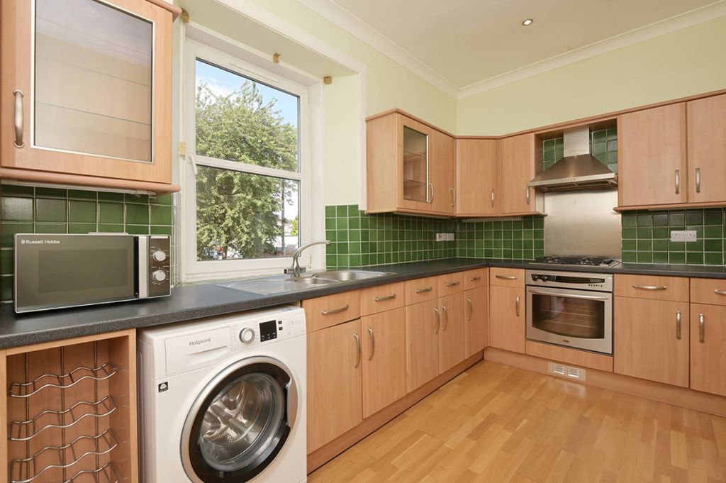 Property photo 2 of 20
