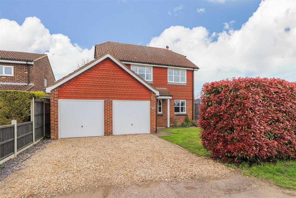 Property photo 1 of 33