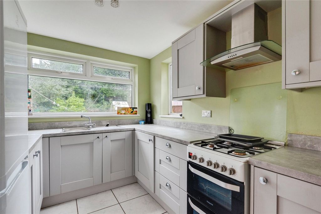 Property photo 2 of 17 Picture No. 04