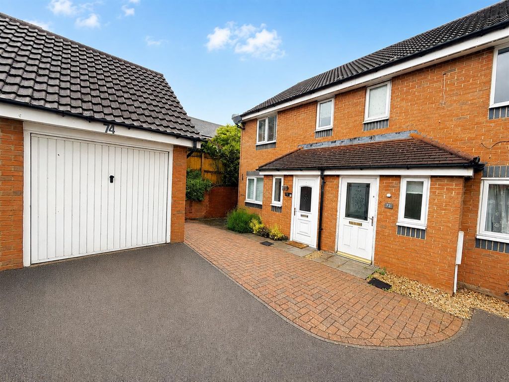 Property photo 1 of 29 49c890B2-6939-42F6-9325-B4A93812c1cd.Jpg