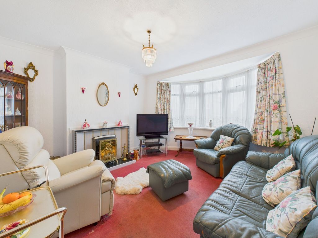 Property photo 2 of 19