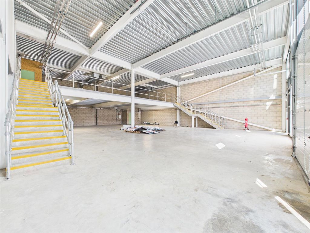 Property photo 1 of 8 Cam04237G0-Pr0294-Still001.Jpg