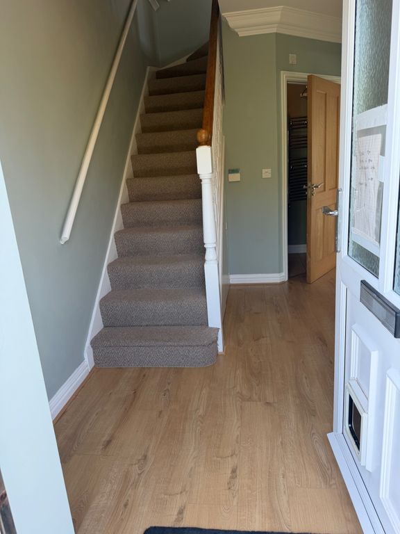 Property photo 3 of 32