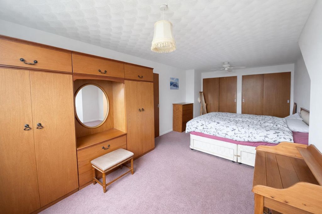 Property photo 3 of 14 1.Png