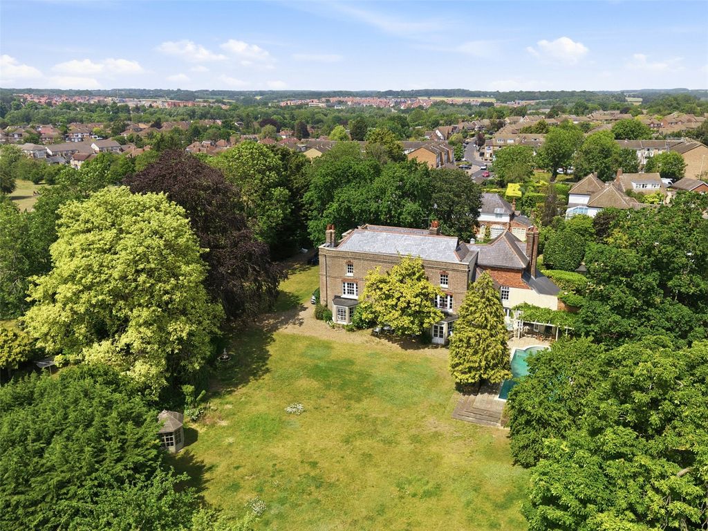 Property photo 1 of 33 Picture No. 05