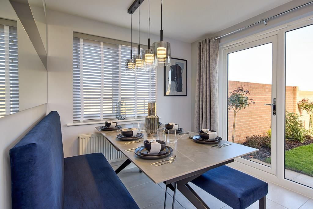 Property photo 3 of 10 002-Sf-Oakwood-Kingfields-Park-Hull.Jpg