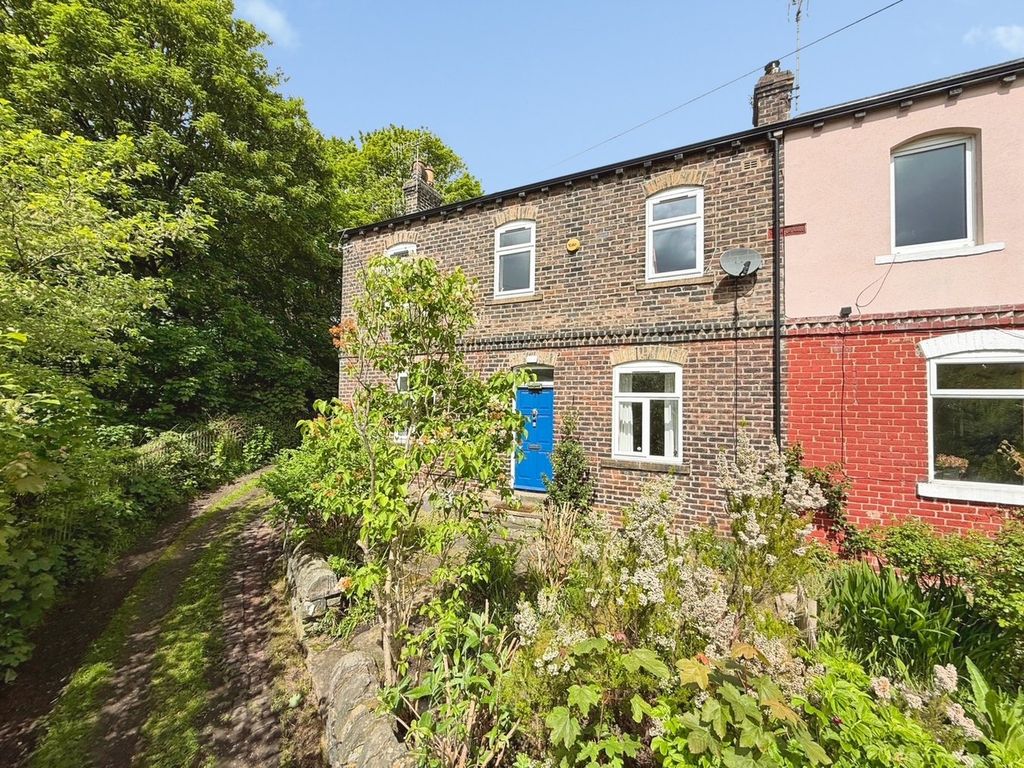 Property photo 2 of 25