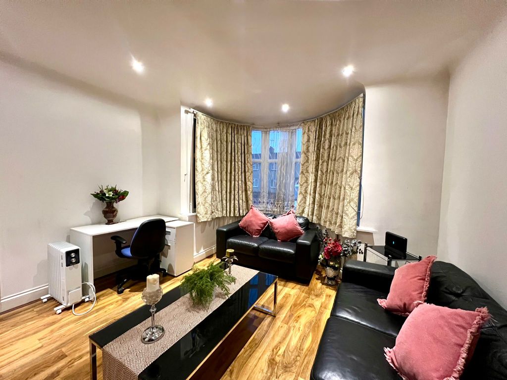 Property photo 3 of 16