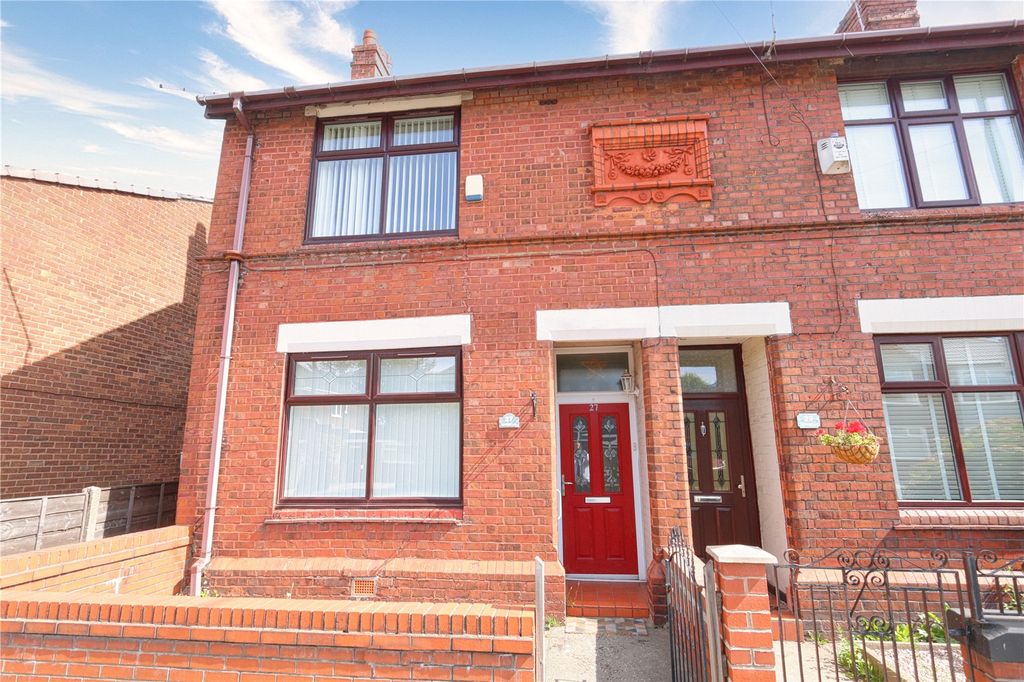 Property photo 1 of 13 External