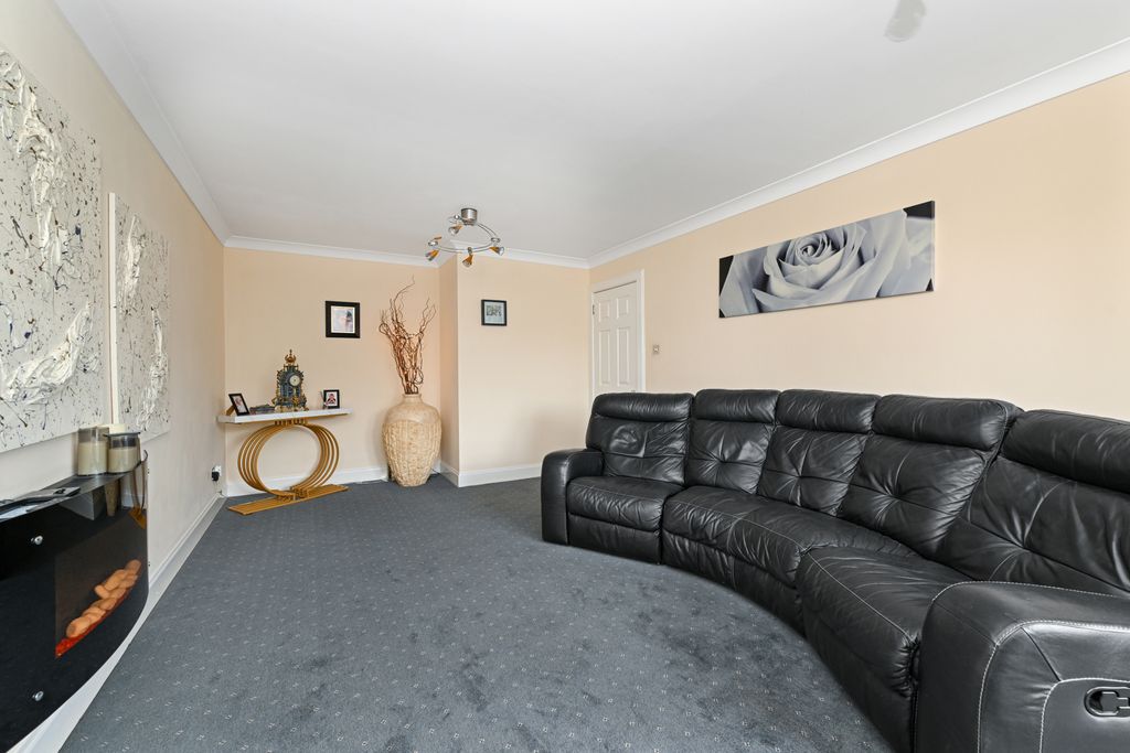 Property photo 3 of 15 Property Image 3