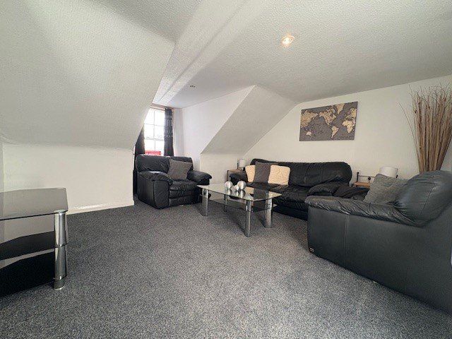 Property photo 2 of 14 Picture No. 13