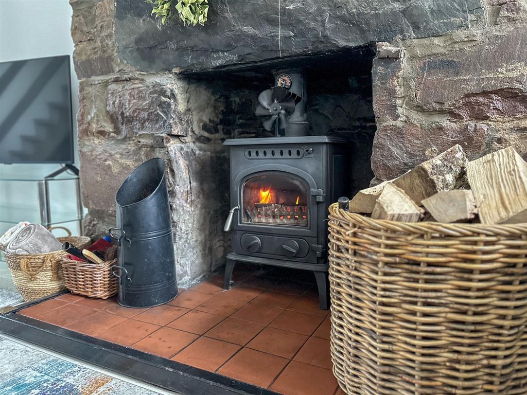 Property photo 3 of 17 12 Orry Lane (1).Jpg