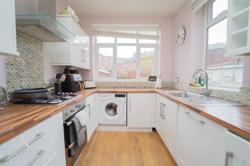 Property photo 2 of 33 3.Jpg