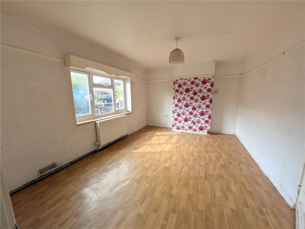 Property photo 2 of 11 Picture No. 02